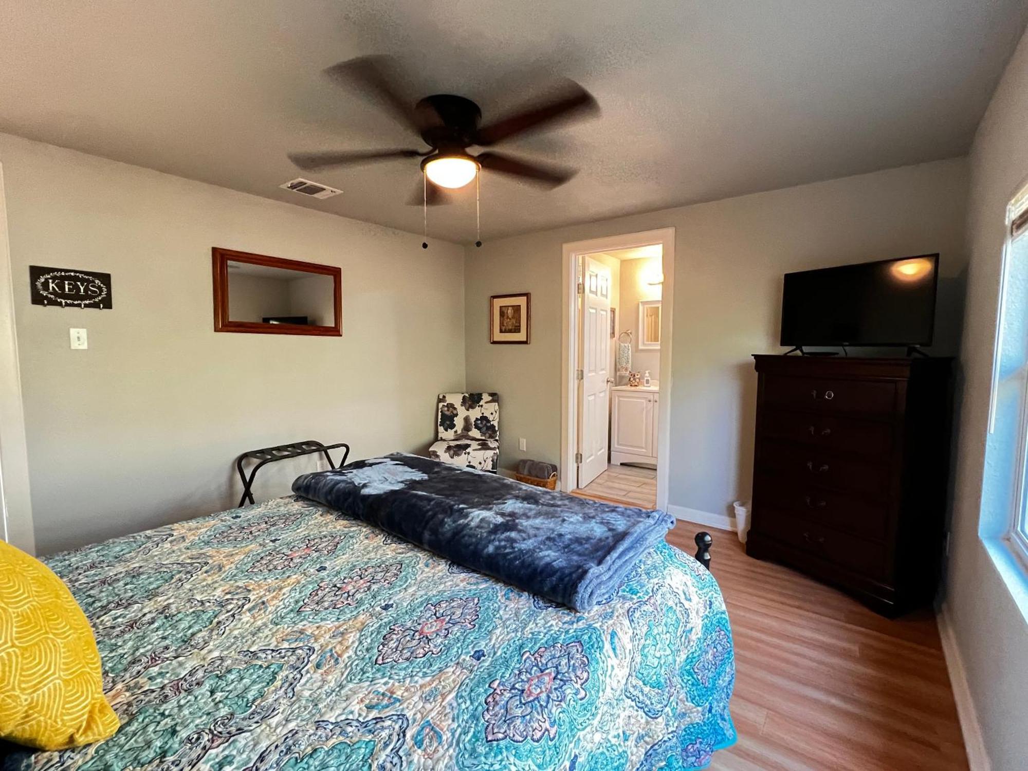 Boho Bliss- Cozy Private Room 2 Miles From Alamodome! San Antonio Exterior foto